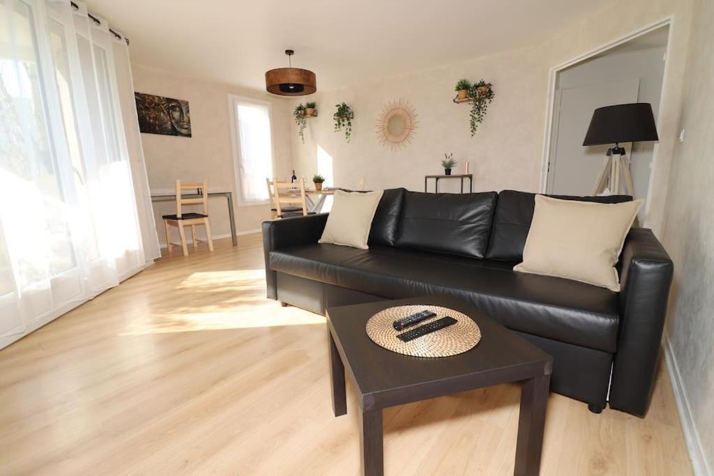 Votre Confort La Cosy Cocoon Courcouronnes Экстерьер фото